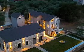 Olive & Sea Luxury Suites